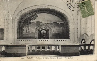 Vichy — Intérieur de l'Établissement thermal — Une Galerie — Éditeur anonyme, n° 427