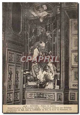 Rennes - Sąd Najwyższy - Grand'Chambre Parlamentu (1656) - Nowoczesna tkanina Gobelins przedstawiająca w 1648 roku w katedrze Doi koronację Noménoë, króla Bretonów