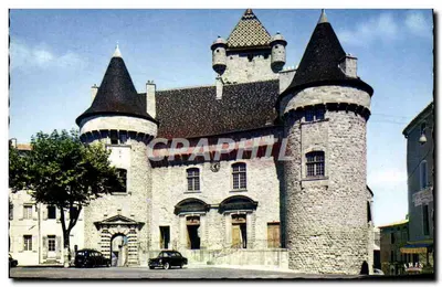 Aubenas-en-Vivarais — O Castelo — A Ardèche Pitoresca