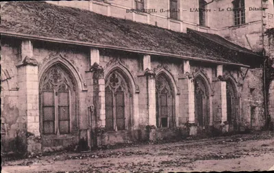 Bourgueil (Indre-et-Loire) — A Abadia - O Cloister - Detalhes