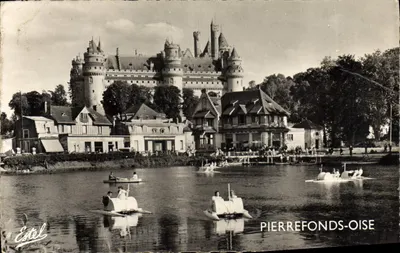 Nowoczesna pocztówka Pierrefonds Oise Pedalo