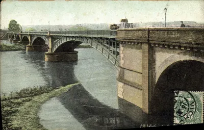 Pont de Vichy — vue du pont sur la Loire — éditeur Vichy, n°13