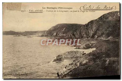 Val-André — Falésias da Lingouare; no fundo, Praia das Vallées — Coleção A. Warren, St-Héloïs