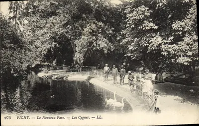 Vichy — Le Nouveau Parc — Les Cygnes — LL. — n°275