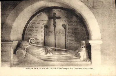 A Abadia de N.-D. d'AIGUEBELLE (Drôme) — O Túmulo dos Abades