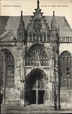 Rethel (Ardennes) — Portal da Igreja São Nicolau — fot. Rethel (Ardennes)