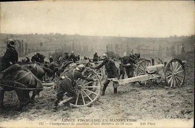 Exército francês em manobras — Mudança de posição de uma bateria de 75 m/m — E.A., Paris, n° 231