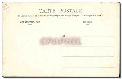 Vrouw die een mand op haar hoofd draagt — A la fraiche ! A la sardine fraiche ! — Collectie H. Laurent, Port-Louis — Achterkant