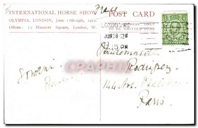 Frau mit schwarzem Hut — International Horse Show, Olympia, London — Verlag: International Horse Show, 1912 — Rückseite