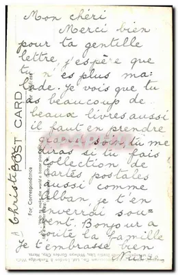 La Reine avec les princesses royales — scène de jardin avec chien — éditeur Christi Post Card — Rewers