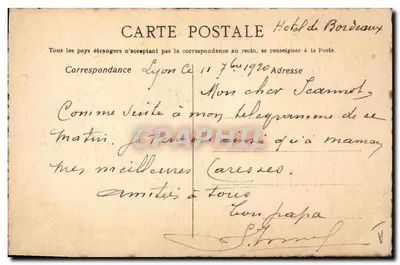 Mujer lavando un niño en un cubo — ilustración — editor no visible — Reverso
