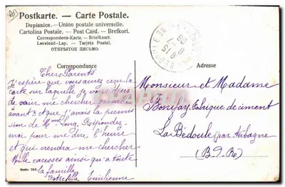 Mulher com crianças perto de um cais — cena de banho — editor AB, série 795 — Verso