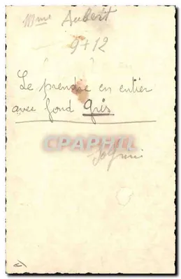 Soldado en uniforme — fondo arbolado — número de serie no visible — Reverso