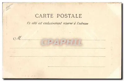 Paris — Notre-Dame — Bicho de amortecimento na balaustrada das torres — Verso