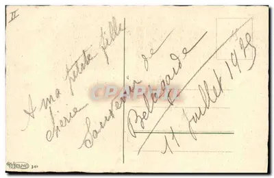 Dois cães — um grande cão ruivo e um pequeno cão branco com coleira vermelha — diante de uma grade decorada — Verso
