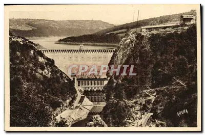 Barragem de Sarrans — Vale da Truyère — editor Art Graphique, Toulouse