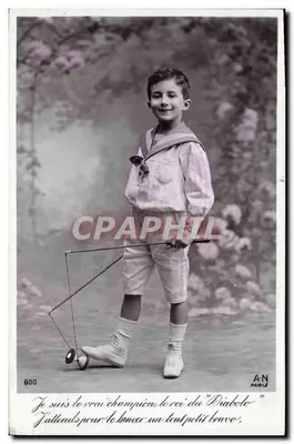 Child with diabolo — A.N. Paris, n°600