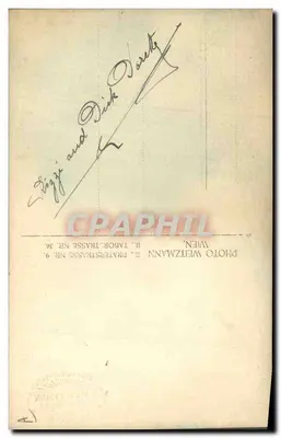 Młoda kobieta w eleganckim stroju — portret — Studio Weitzmann, Wiedeń — Rewers
