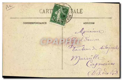 AU PAYS LANDAIS — Uma Noiva — O Desfile — Fot. Marcel Delhoy, Bordeaux — Verso