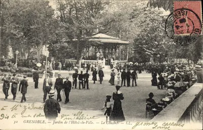 Grenoble — Jardín del Hotel-de-Ville — El Concierto — LL. Grondes-Carnes