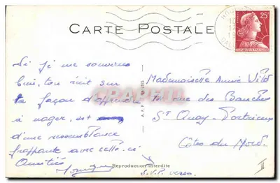Femme en maillot rouge plongeant un homme dans l'eau — dessin signé 'R.' — éditeur A.P.F. N°4 — Verso