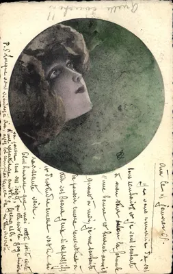 Portret kobiecy — ilustracja w kole — wydawca nieznany, numer serii nie widoczny