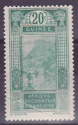Guiné n°100 Gue de Kitim 20c Com VARIAÇÃO dobra em forma de acordeão * Raro