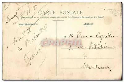 Homem bebendo uma xícara — detalhe de roupas e fundo — Cécile R. Laurent, Port-Louis — Verso