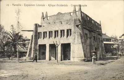 Marselha - Exposição Colonial - África Ocidental - Cinematógrafo — Fototipia R. Lacour, Marselha