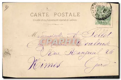 Mulher em traje da época — A Patrie, órgão da delegação nacional — Reutinger, Paris — Verso