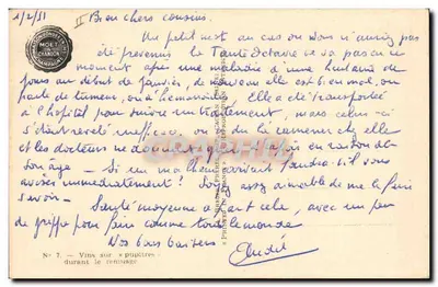 Cavernas de champagne — Vinhos sobre « pupitres » durante o remuage — Maison Moët & Chandon — Verso