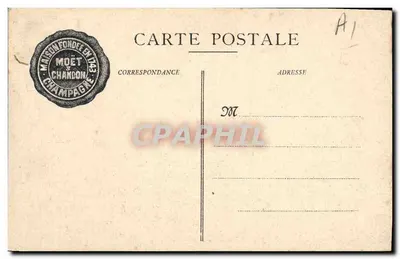 La Vendange au Mesnil-sur-Oger — scène de récolte dans les vignes avec une église en arrière-plan — éditeur Moët & Chandon, imprimé à Epernay — Rückseite