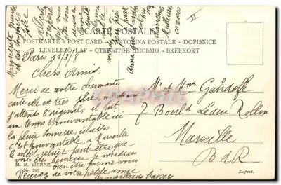 Frau und Kind, die einen Bach überqueren — P. Tannata — Verlag unbekannt — Rückseite