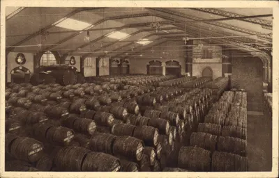 Cellar of Champagne Pommery & Greno in Reims — Collection n°11