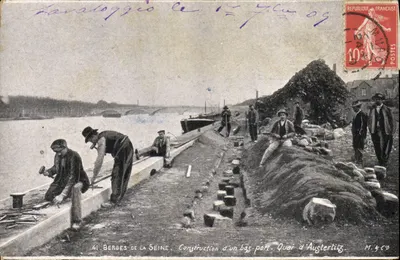 Margens do rio Sena — Construção de um porto baixo. Calçadão de Austerlitz — M. & C. editores
