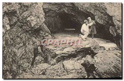 Gruta de Port-Giron — vista interior — editor não identificado, número de série não visível