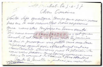 Dois crianças brincando com um ursinho de pelúcia — Feliz aniversário — editor A.M.B. n°1605 — Verso