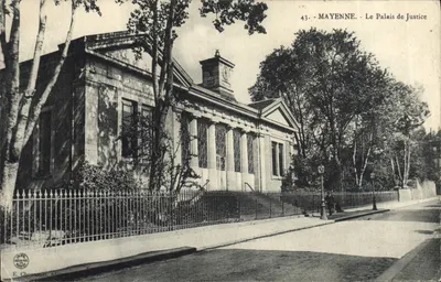 Mayenne - O Palácio de Justiça — E. Chonosnet editor