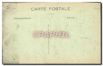Coucy-le-Château — Aspecto da cour do velho castelo, vista tirada sob uma abóbada intacta — Fot. Exique, Visé Paris — Verso
