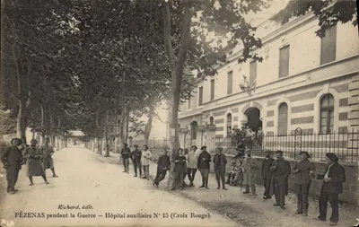 Pézenas durante a Guerra — Hospital Auxiliar N° 15 (Croix Rouge) — Richard, editor