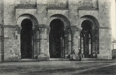 Saint-Benoît-sur-Loire (Loiret) — Portal da Igreja — Coleção L. Marchand, em Sully-sur-Loire