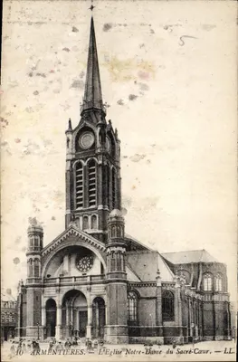 Armentières — A Igreja Nossa Senhora do Sagrado Coração — LL