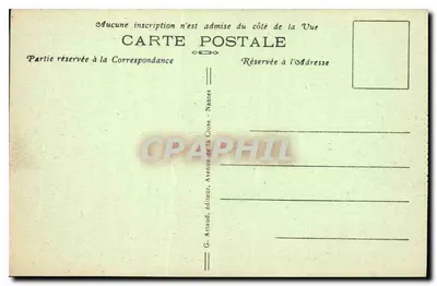 Cabourg — Piazza del Calvario con il Calvario e la guglia della chiesa di San Michele — Verso