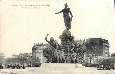 Paris - Le Triomphe de la République (Place de la Nation) — A. Taride, Paris