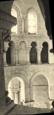 A Igreja Abbatial - O Trifório — Fontgombault, edição da Abadia