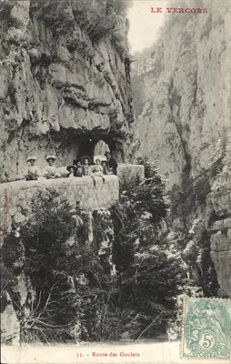 Bilhete postal antigo Le Vercors Estrada dos Goulets