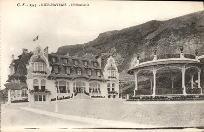 L'Hôtellerie — Nice-Havrais — C.V. 2547