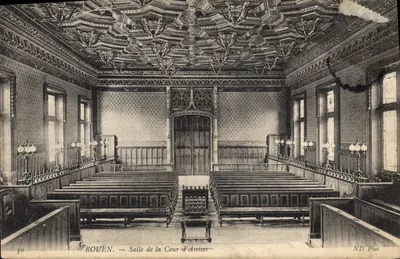 Rouen — Salle de la Cour d'Assises — ND Phot