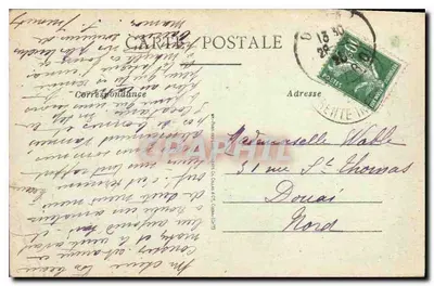 Fouras - A Praia — vista da praia com banhistas e o castelo em segundo plano — Verso