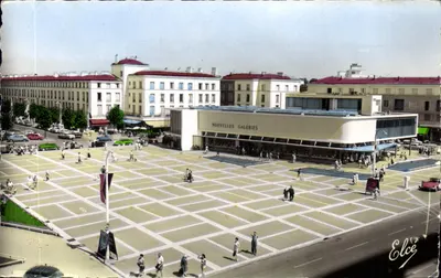 Place des Nouvelles Galeries — Royan — Wydawca Elcé, n°7782